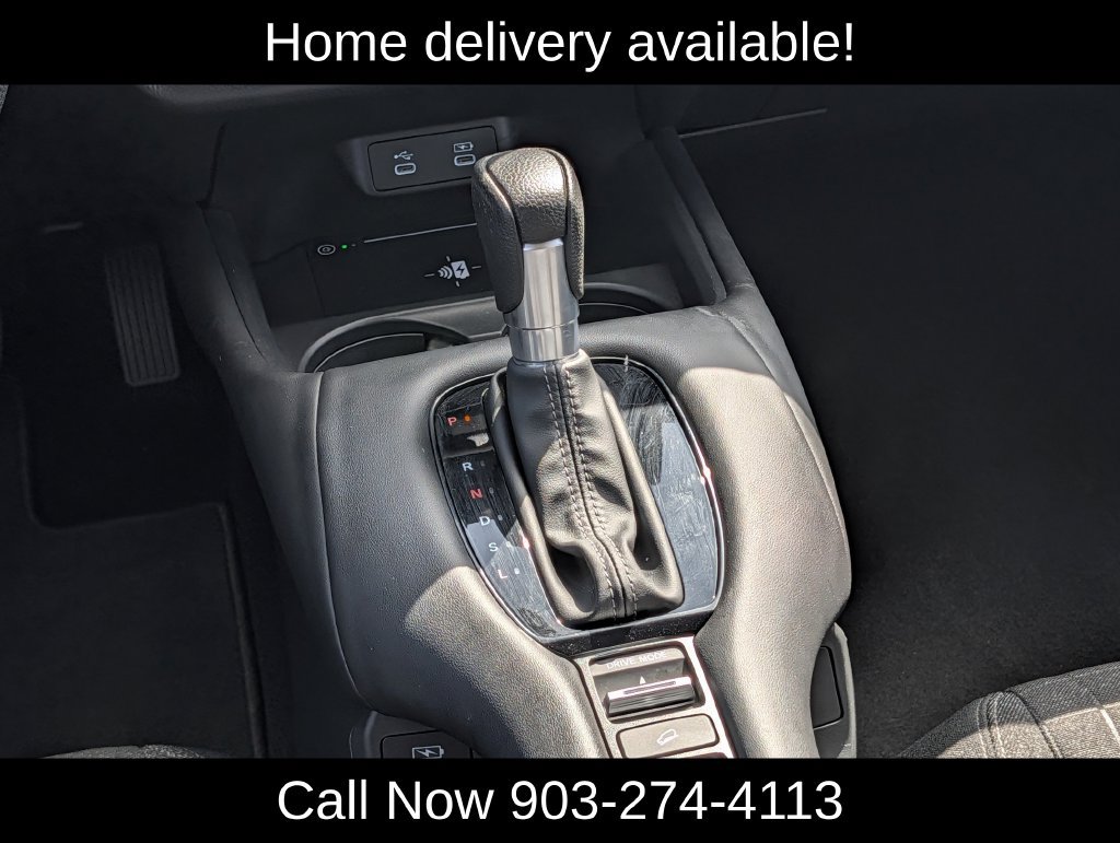 Used 2027 Honda HR-V LX image 16