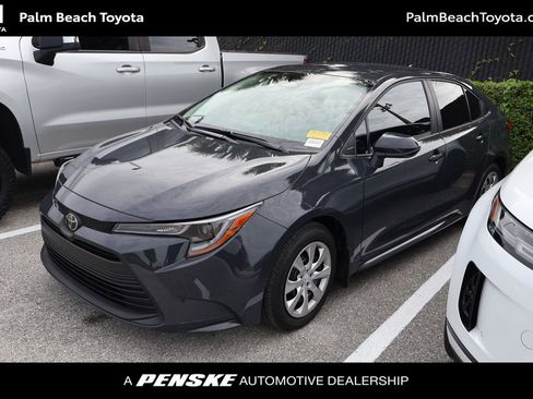 Certified 2026 Toyota Corolla LE FWD image 1