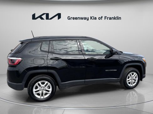 Used 2018 Jeep Compass Sport w/ Tech Group image 6