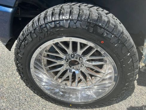 Used 2019 RAM 1500 Big Horn RWD image 16