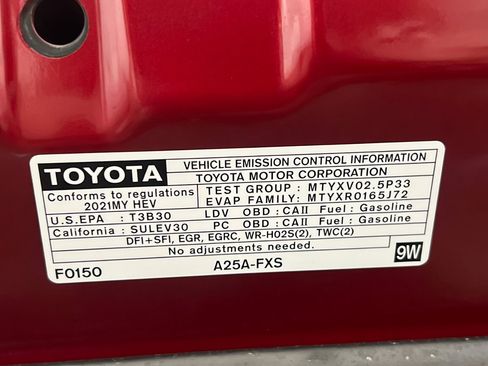 Used 2021 Toyota Camry LE FWD image 20