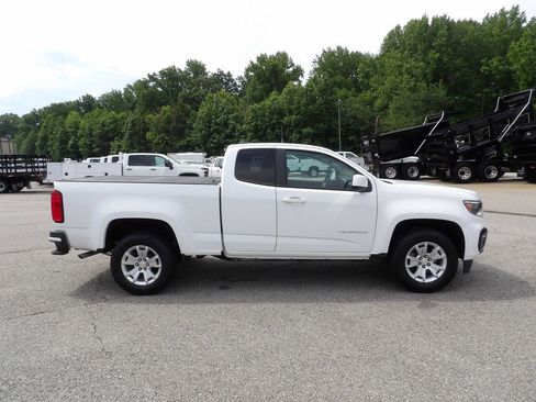 Used 2022 Chevrolet Colorado LT w/ Fleet Safety Package RWD image 9