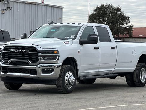 New 2026 RAM 3500 Tradesman image 7