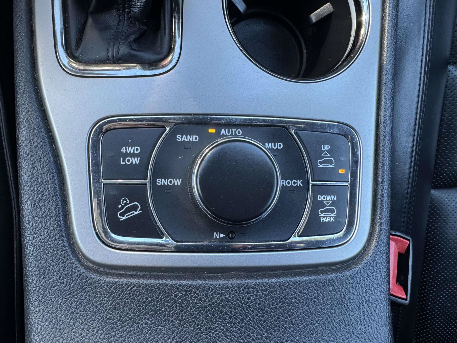 Used 2019 Jeep Grand Cherokee High Altitude AWD/4WD image 33