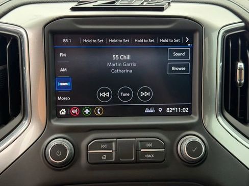 Used 2022 Chevrolet Silverado 1500 RST AWD/4WD image 16