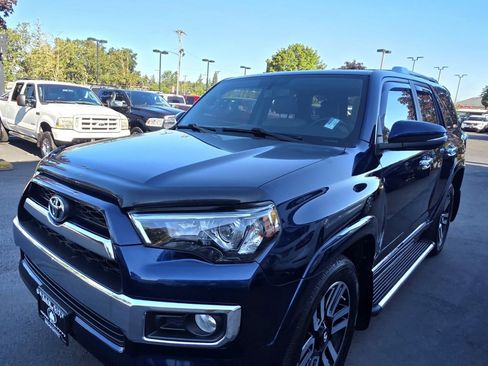 Used 2015 Toyota 4Runner Limited AWD/4WD image 8