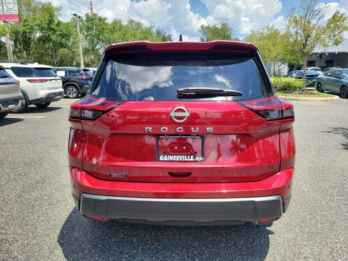 Used 2025 Nissan Rogue S FWD image 7