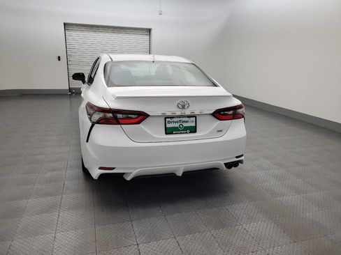 Used 2023 Toyota Camry SE FWD image 6