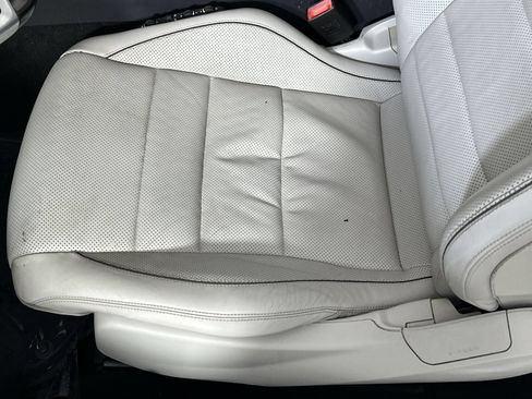 Used 2017 Mercedes-Benz E 400 Cabriolet w/ Premium 2 Package image 12