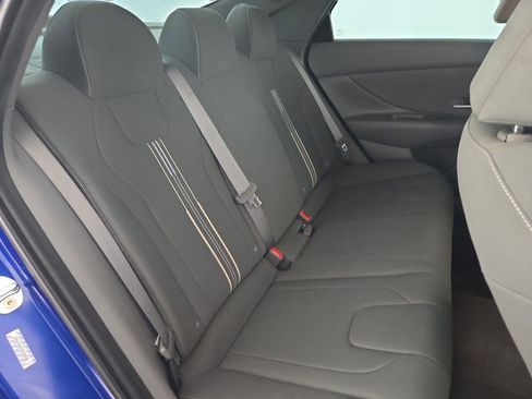 Used 2023 Hyundai Elantra SEL w/ Convenience Package FWD image 32
