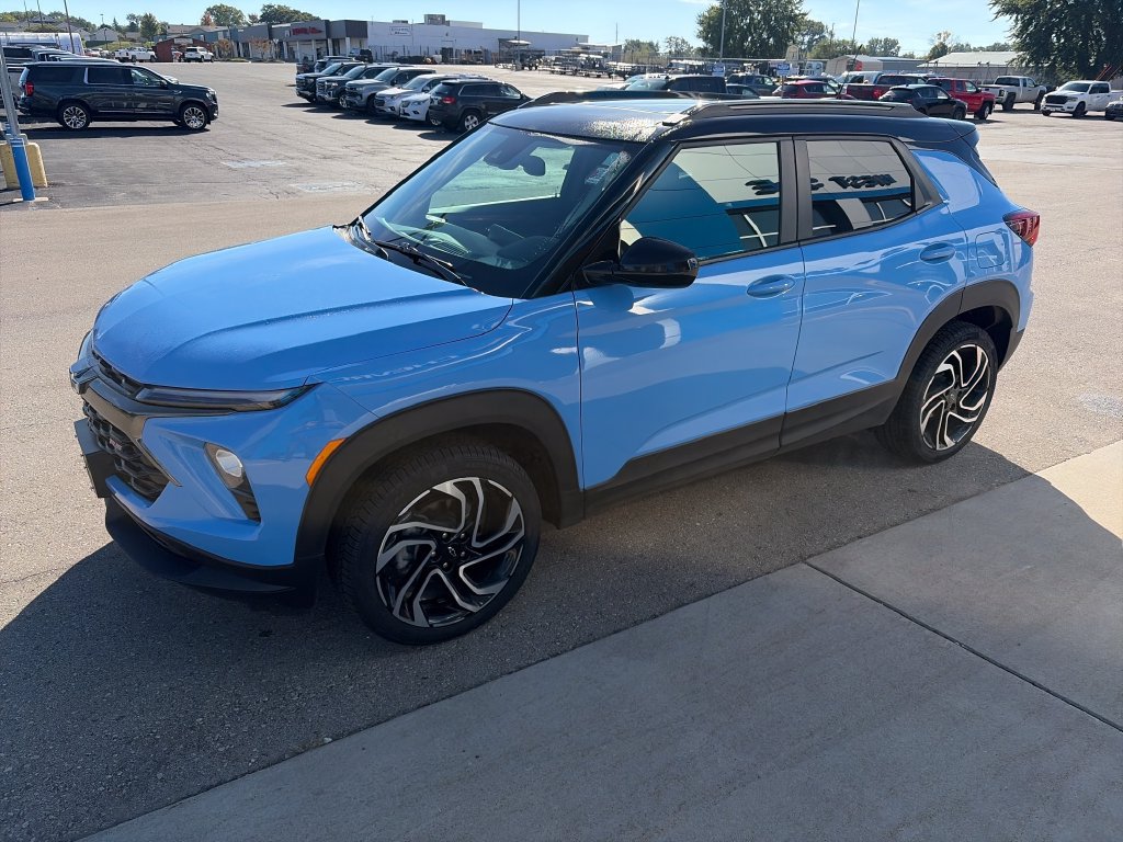 Used 2024 Chevrolet TrailBlazer RS w/ Convenience Package AWD/4WD image 5