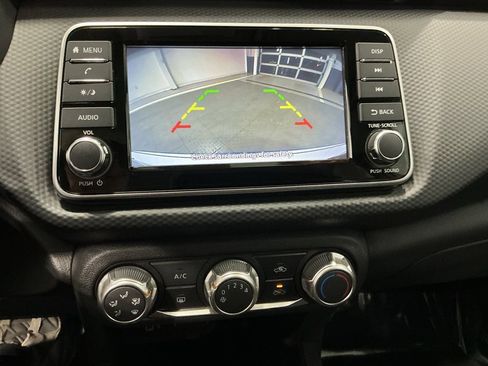 Used 2024 Nissan Kicks S image 4