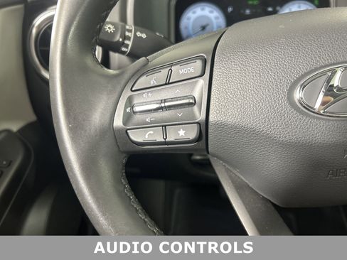 Used 2022 Hyundai Kona Limited image 8