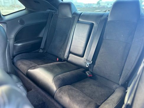 Used 2018 Dodge Challenger R/T Scat Pack RWD image 15