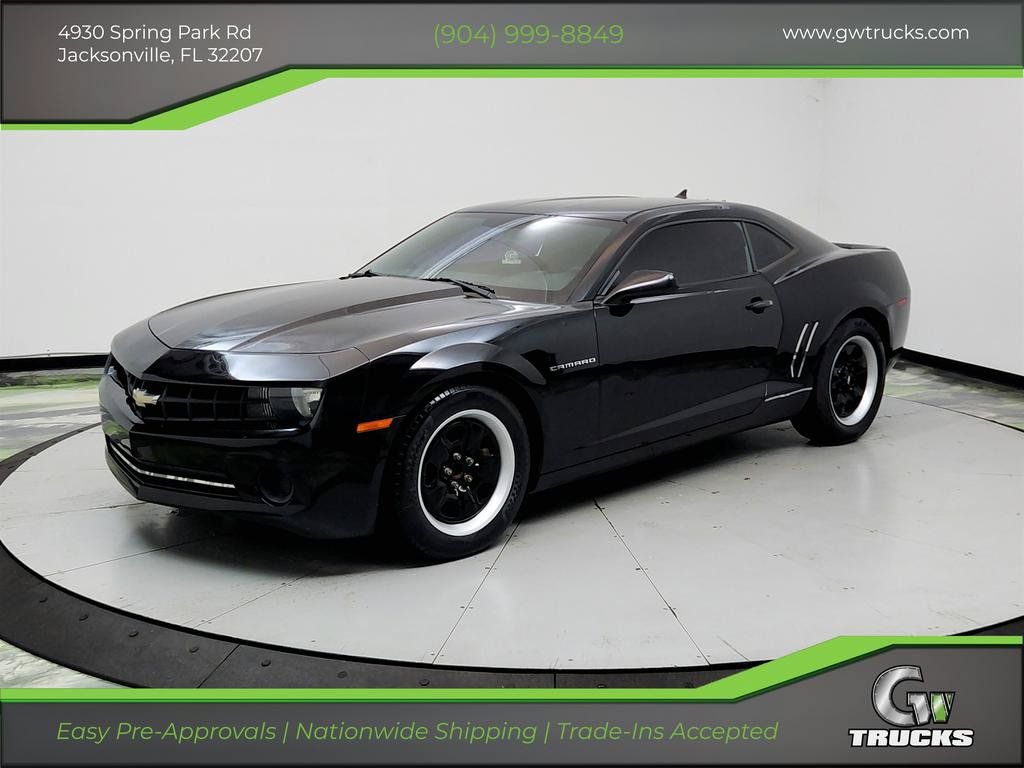 Used 2013 Chevrolet Camaro LS RWD image 1