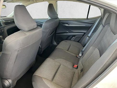 Used 2025 Toyota Camry LE image 12