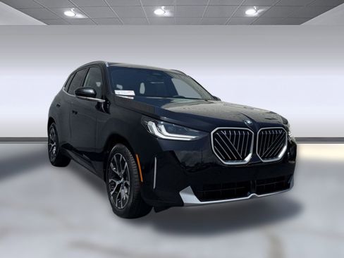 Used 2025 BMW X3 xDrive30i w/ Convenience Package image 7