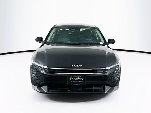 Used 2025 Kia K4 FWD image 2