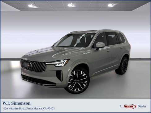 Used 2025 Volvo XC90 B6 Plus image 1