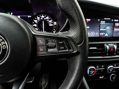 Used 2023 Alfa Romeo Giulia Ti RWD image 36
