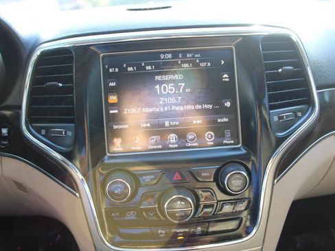 Used 2014 Jeep Grand Cherokee Limited w/ Luxury Group II RWD image 19