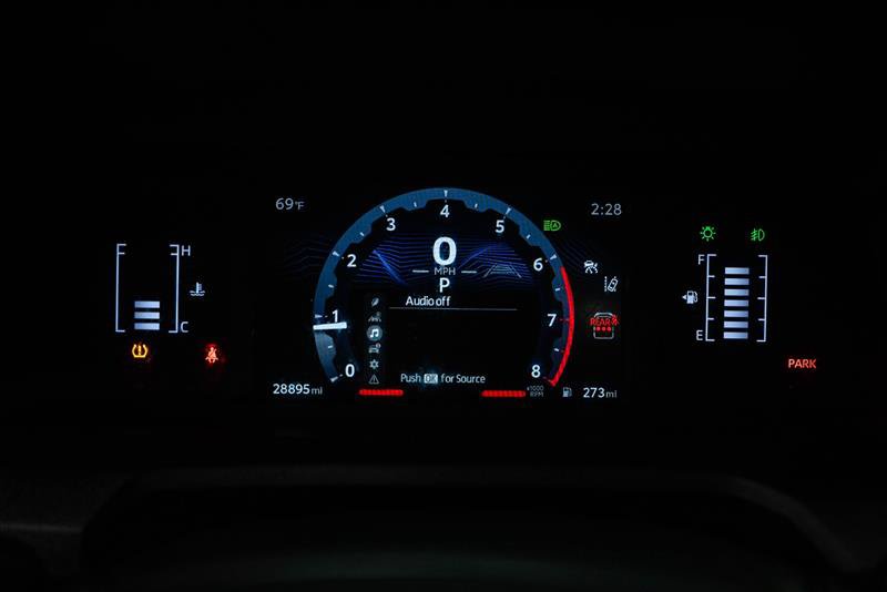 Used 2025 Toyota 4Runner SR5 AWD/4WD image 16