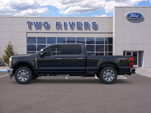 New 2026 Ford F250 Lariat w/ Chrome Package AWD/4WD image 3