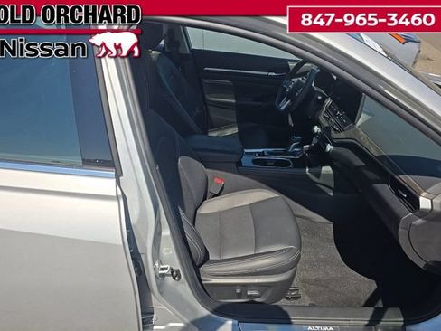 Used 2023 Nissan Altima 2.5 SL AWD/4WD image 8