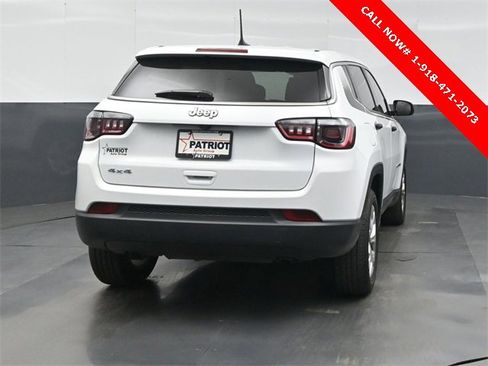 New 2025 Jeep Compass Sport w/ Mopar Graphics Package image 7