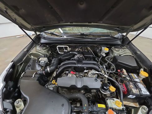 Used 2017 Subaru Outback 2.5i Limited w/ Popular Package #5 image 30