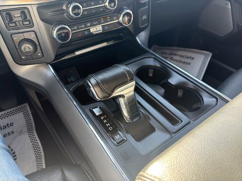 Used 2022 Ford F150 Lariat image 39