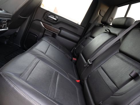 Used 2020 GMC Sierra 2500 Denali w/ Denali Ultimate Package image 13