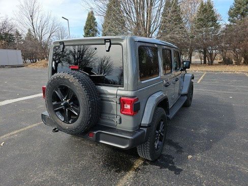 Used 2023 Jeep Wrangler Unlimited Sahara image 6