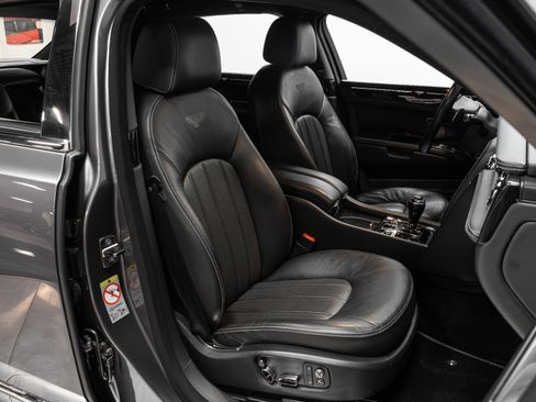 Used 2012 Bentley Mulsanne w/ Premiere Specification Pkg image 20