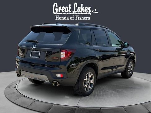 Used 2023 Honda Passport TrailSport image 5