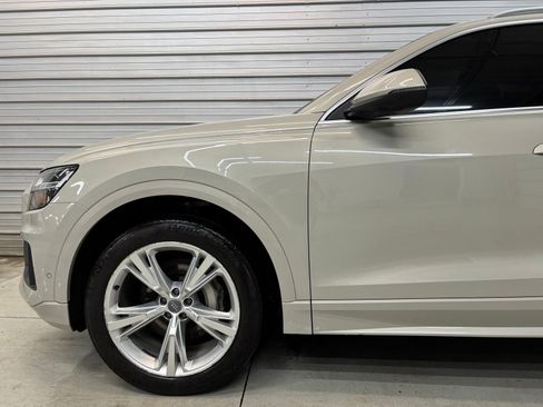 Used 2020 Audi Q8 Premium Plus image 4
