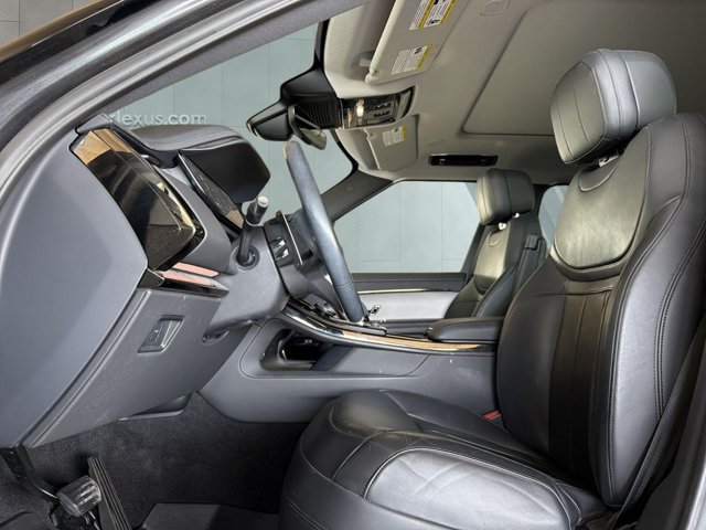 Used 2023 Land Rover Range Rover Sport SE AWD/4WD image 7