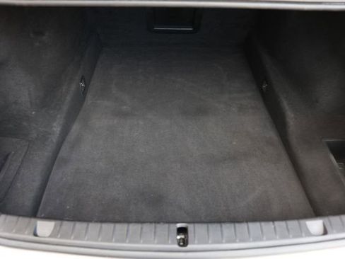 Used 2018 BMW 740i image 29