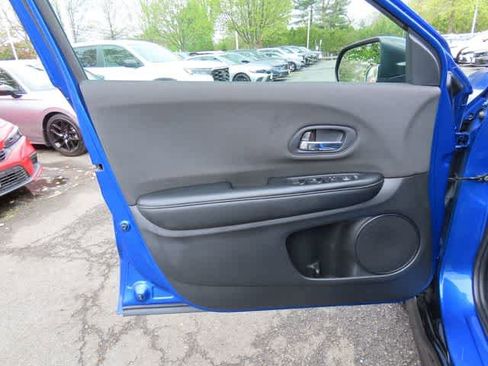 Used 2022 Honda HR-V Sport image 14