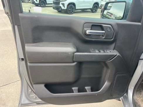 Used 2024 Chevrolet Silverado 1500 Custom image 11