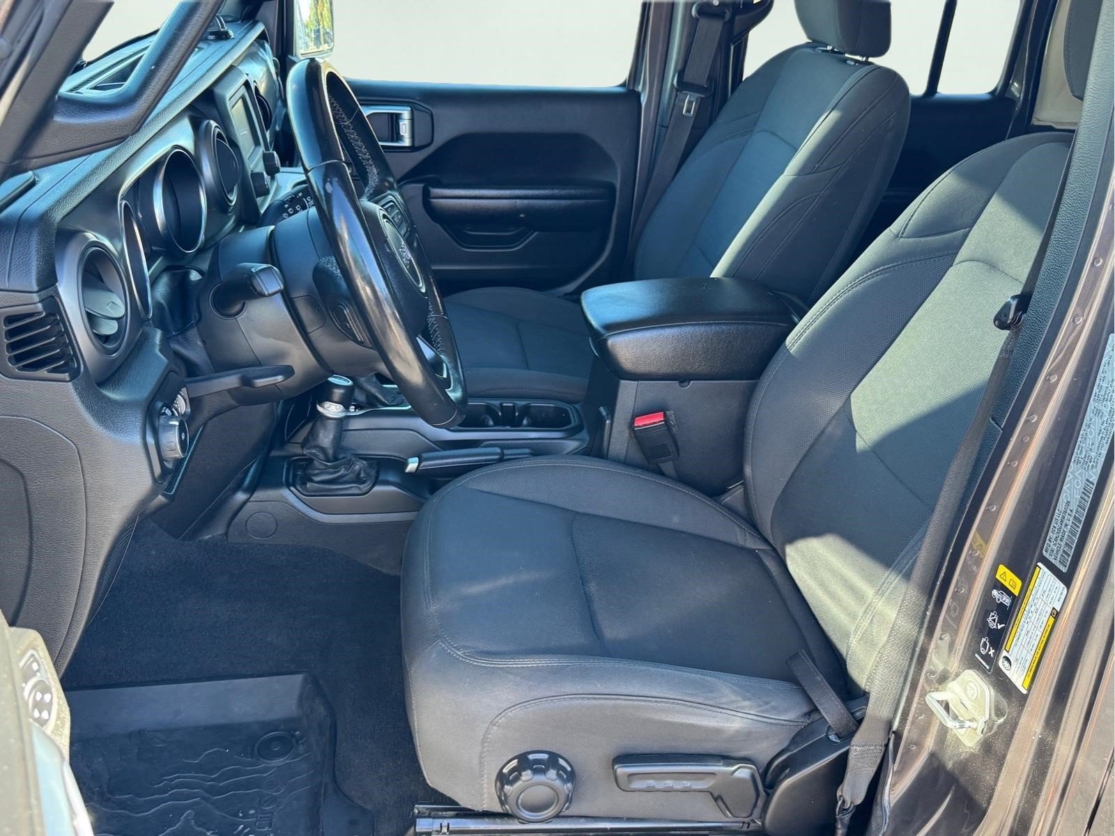 Used 2021 Jeep Wrangler Unlimited Sport AWD/4WD image 7