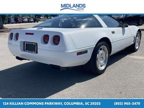 Used 1995 Chevrolet Corvette Coupe RWD image 6