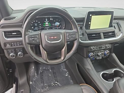 Used 2022 GMC Yukon XL AT4 w/ Technology Package AWD/4WD image 20