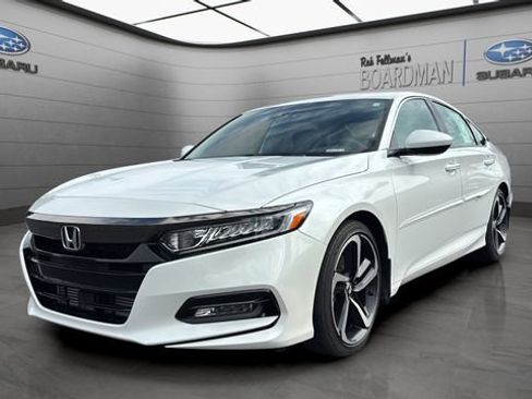 Used 2018 Honda Accord Sport image 11