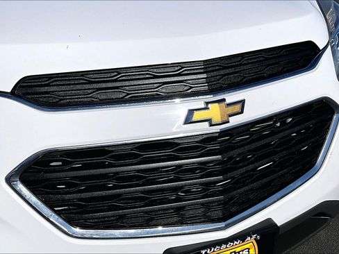 Used 2017 Chevrolet Equinox LS AWD/4WD image 26