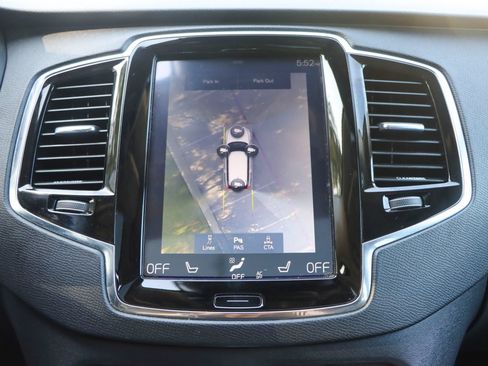 Used 2016 Volvo XC90 T6 Momentum w/ Momentum Plus Package AWD/4WD image 46