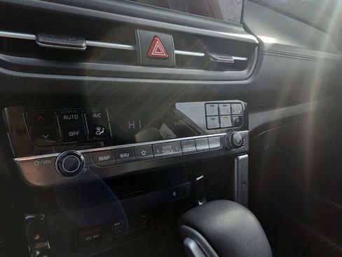 Used 2024 Kia Seltos SX w/ SX Sunroof Package image 20