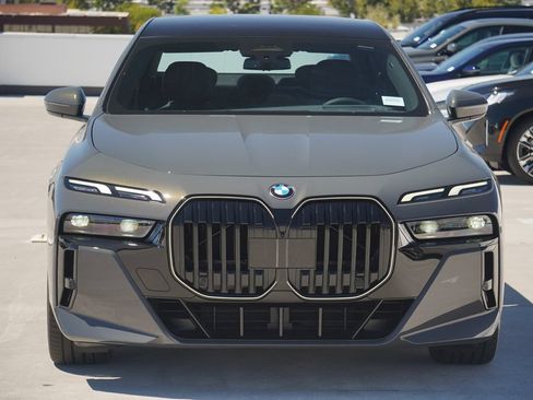 Used 2026 BMW 740i w/ Premium Package RWD image 2