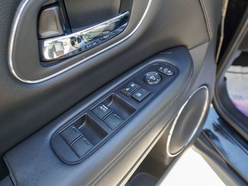 Used 2022 Honda HR-V EX-L image 14