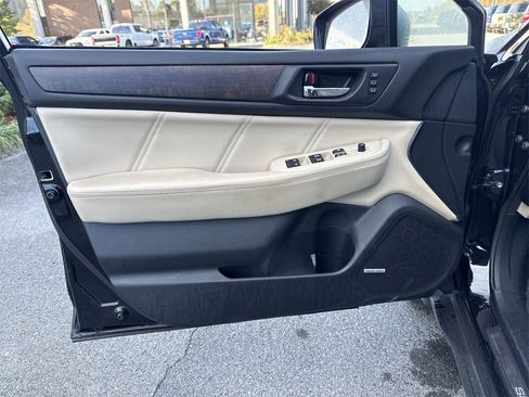 Used 2019 Subaru Outback 2.5i Limited w/ Protection Package #1 image 23